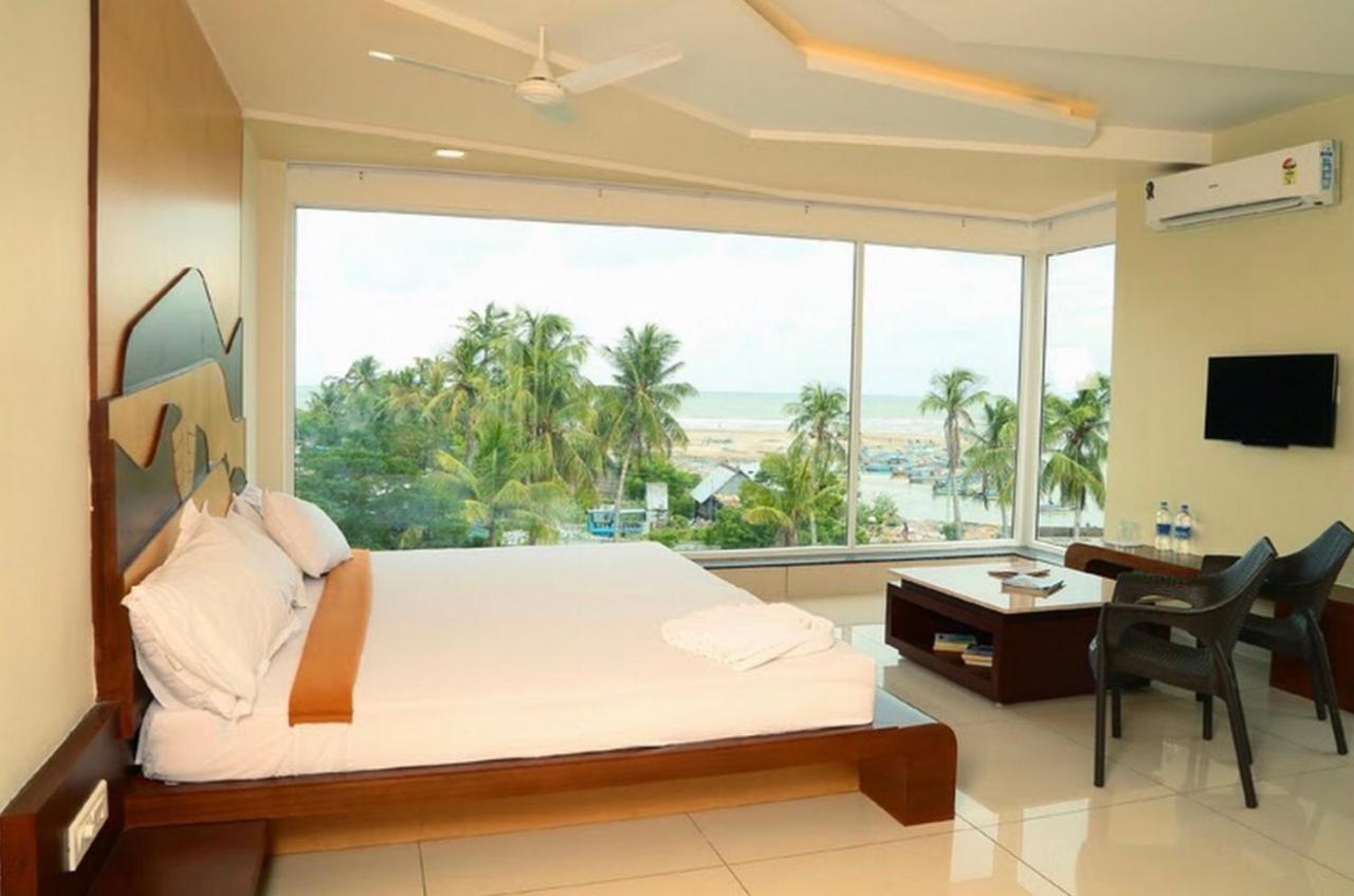 Annai In Saravana Bhavan Fine Stay And Restaurant Velankanni Esterno foto