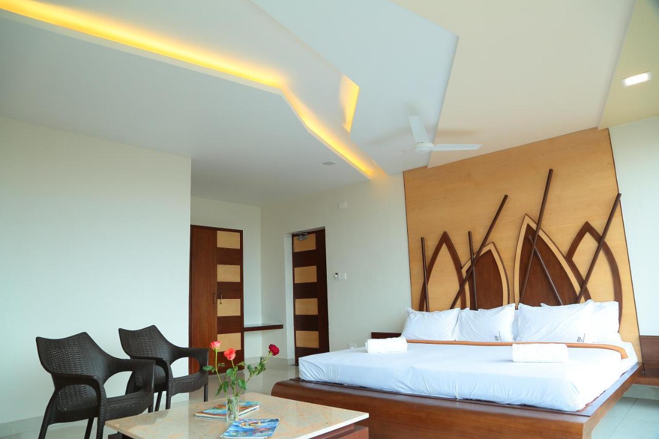 Annai In Saravana Bhavan Fine Stay And Restaurant Velankanni Esterno foto